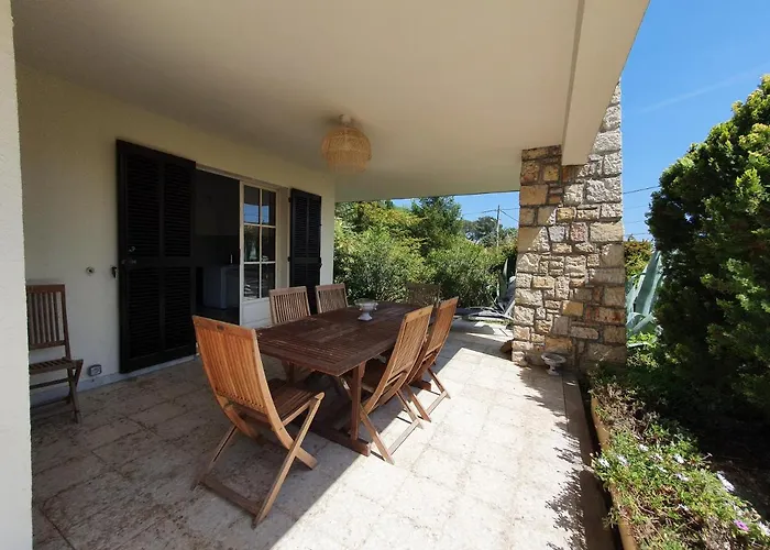 Jolie Maison Provencale Au Calme